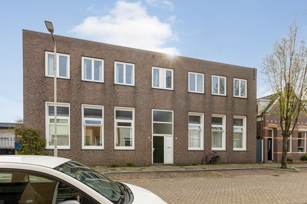 Medium property photo - Emmastraat 98, 4701 GH Roosendaal